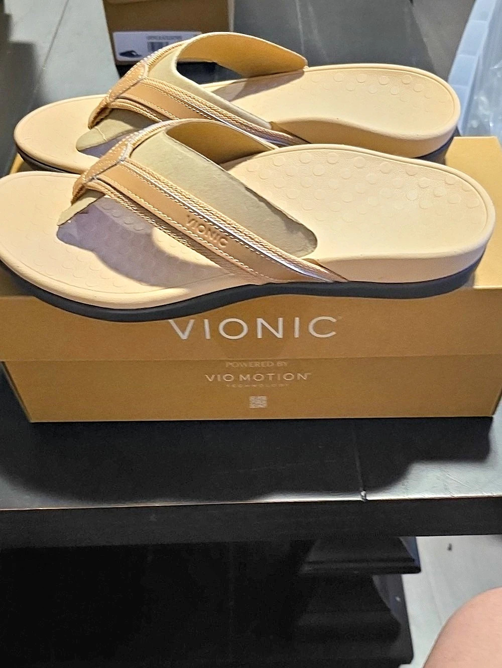 Vionic Tide Macaroon Brown Women's Sandals NIB